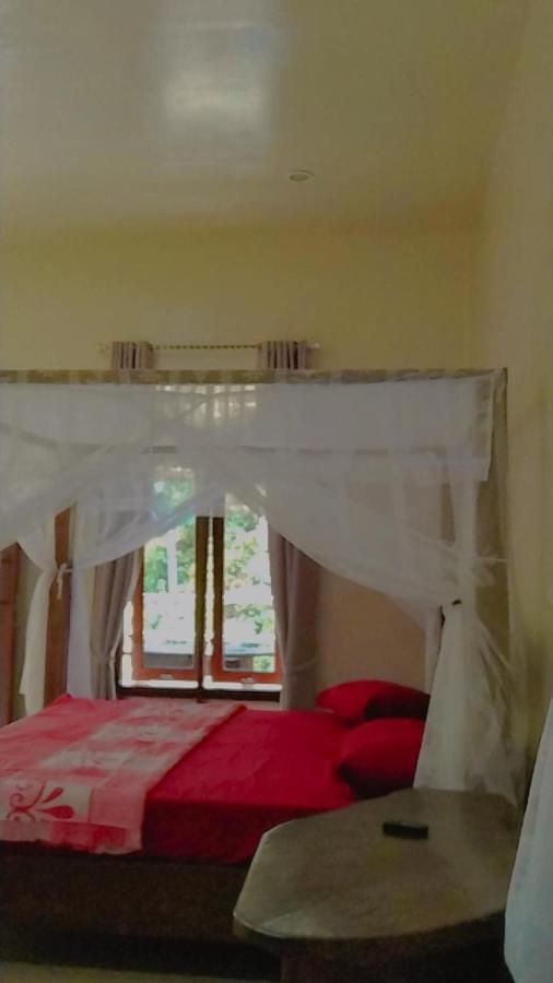 Raja Guest House - Jungle Trekking & Tours Bukit Lawang Sumatra エクステリア 写真